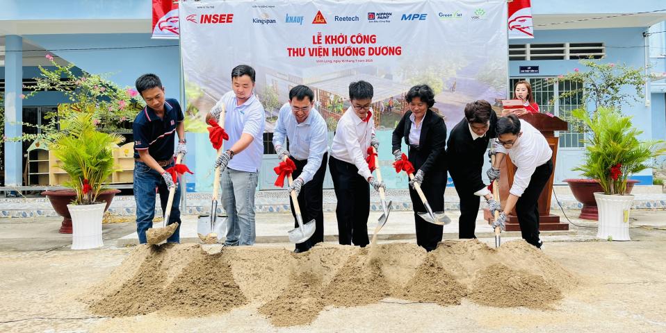 GROUNDBREAKING CEREMONY OF THE “HUONG DUONG” LIBRARY TURNING THE DREAM OF KNOWLEDGE INTO REALITY FOR STUDENTS WITH MOBILITY IMPAIRMENTS IN VINH LONG